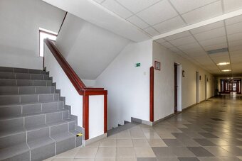 BC TOMÁŠIKOVA - kancelária na prenájom, 99€ vrátane energií - 6
