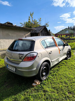Opel Astra H - 6