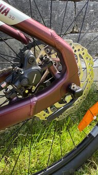 Predám dámsky horský bicykel CTM CHARISMA 3.0 - 6