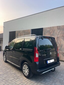 CITRÖEN BERLINGO XTR 1.6 HDI MULTISPACE PRVÝ MAJITEĽ - 6