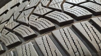 Predám 4ks jazdené zimné 205/55r16-91H Dunlop - 6