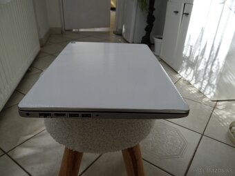 15.6" HP 15/AMD Ryzen 3/ 12GB RAM/ 512 SSD/ 2xGrafika - 6