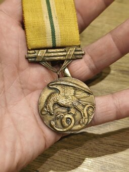 Vyznamenania za zásluhy Slovenský Štát. - 6