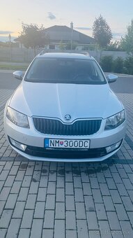 SKODA OCTAVIA COMBI 3 - 6