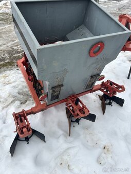 Predám český sadzač zemiakov - 6