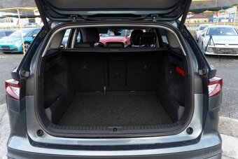 Škoda Enyaq iV 60 Matrix,360,Ambient - 6
