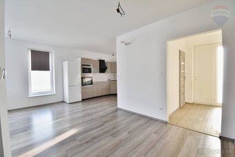Na predaj 4 izbový rodinný dom vo Veľkom Mederi - 6