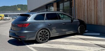 Seat Leon ST 2.0 TSI 300 Cupra DSG 4Drive - 6