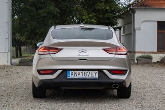 Hyundai i30 Fastback 1.4 T-GDi Style-AJ NA SPLÁTKY/PROTIÚČET - 6