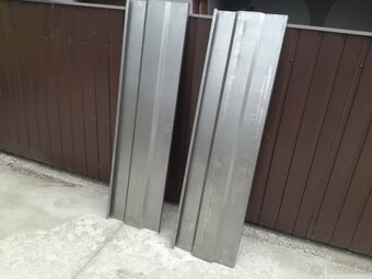 Bočnice na vlečku, trapézové plechy - 6