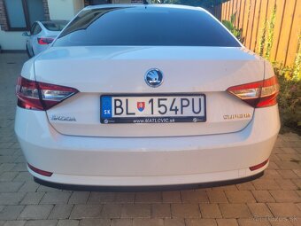 Predám Škoda Superb 2,0 TDI, 9/2017, DSG automat - 6