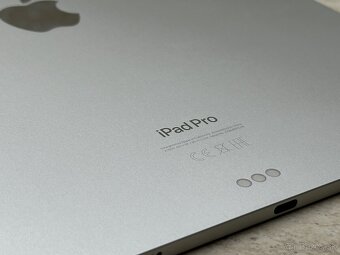 iPad Pro 13 M4 512gb Silver, kapacita: 100% (1 cyklus) - 6