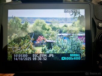 50mm objektiv a blesk Nikon - 6