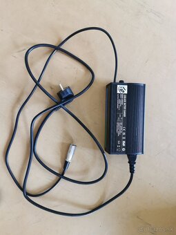 Elektrický invalidný vozík MODERN PCBL 1600 /1800 - 6