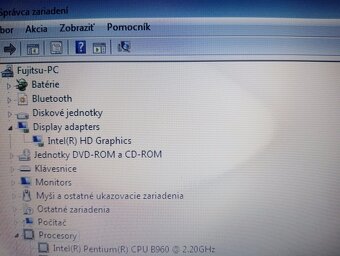 predám Fujitsu Lifebook A531 - 4gb ram - 250gb hdd - 6