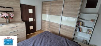 Na PREDAJ prerobený 2 izbový BYT s balkónom- širšie CENTRUM - 6