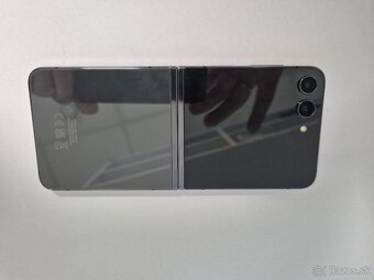 Samsung Z flip5 - 6