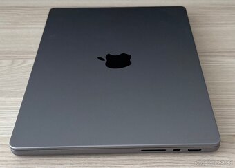 MacBook Pro 14” 2021 M1 chip A2442 32GB/512GB - 100% stav - 6