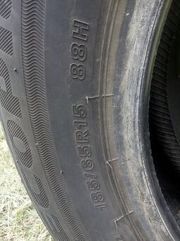 Letné pneu Bridgestone 185/65r15 - 6