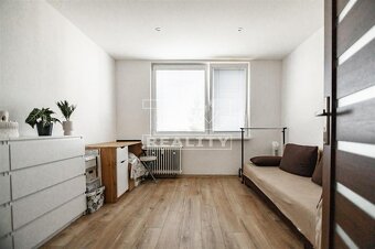 Na predaj 3 izbovy byt Chynorany - 6