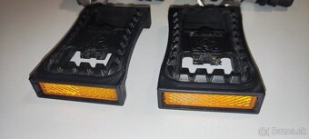 Pedále SHIMANO  PDM520 + SPD platformy - 6