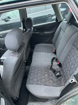 Predám SEAT Ibiza 1.4 2001 - 6