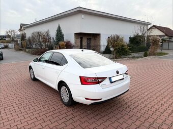 Škoda Superb,2.0 TDI 110kW NAVIGACE - 6