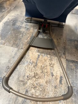 Babybjorn lehatko/hojdačka - 6