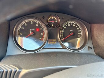 Opel Astra H 66kw - 6
