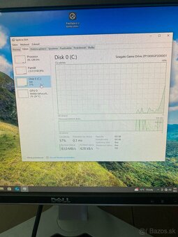 Ryzen 7 5700X3D / RTX 4060 / 32GB RAM - 6