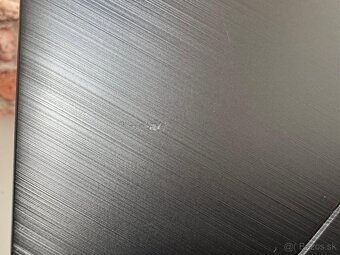 Asus TUF GAMING FX505\Ryzen 7 3750H\16GB\RTX 2060\SSD\1 - 6