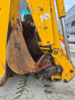 JCB 4CX - 6