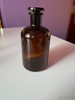 Laboratorne sklo - 6