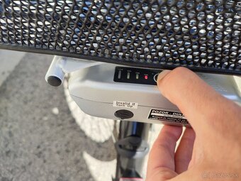 Zánovný (skladací) elektro bicykel - 6