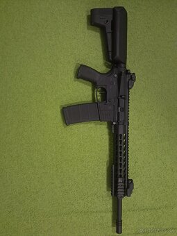 Airsoftová elektrická zbraň AR15 M4 - 6