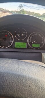 Land Rover Discovery 3, 2.7 Manual ZNIZENA CENA - 6