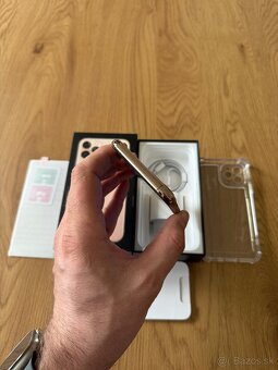 iPhone 11 Pro 64 gb Gold - komplet príslušenstvo, záruka - 6