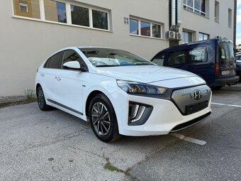 Hyundai Ioniq Facelift 40KWh Electric model: 2021 - 6