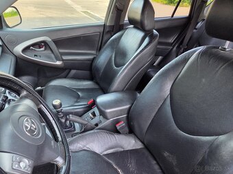 Toyota Rav4 2.2D-4x4 - 6