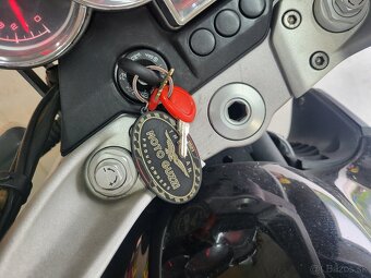 MOTO GUZZI Breva V 850 - 6