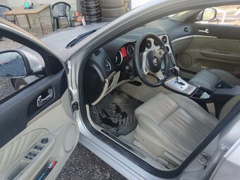Alfa romeo 159 2.5 jtdm - 6