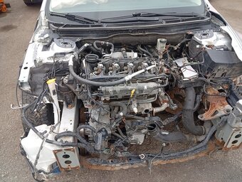 Rozpredám Mazda 6 - 6