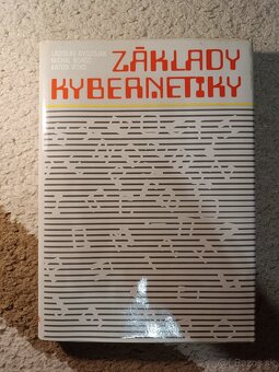 Knihy - Matematika Informatika Elektrotechnika Fyzika - 6