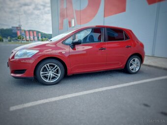 Toyota Auris 1.6 benzín - 6