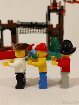 LEGO 6249 Pirates Ambush - 6