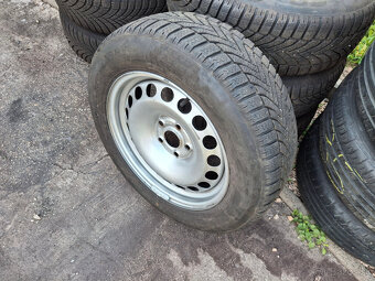 plechové disky "VW" 5x112 16" pneu 205/60 r16 - 6