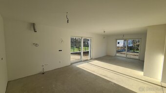 Na predaj novostavba 4 izbového rodinného domu / bungalov - 6