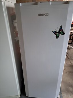 Predávam chladničku a mrazničku - 6