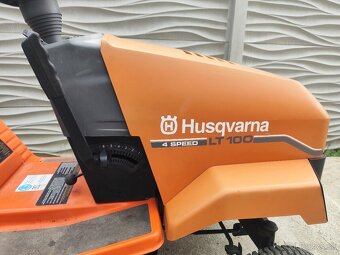 Záhradný traktor Husqvarna - 6