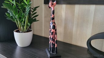 Žirafa – ručne vyrezávaná dekorácia - 6